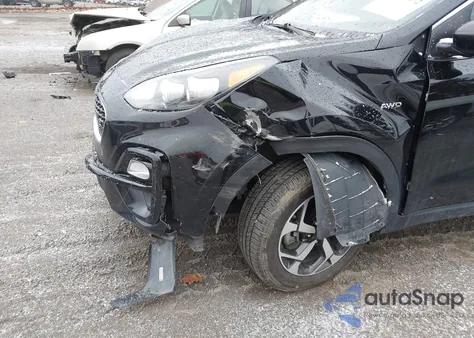 2021 Kia Sportage Lx z USA, uszkodzony, nr VIN KNDPMCAC5M7902198